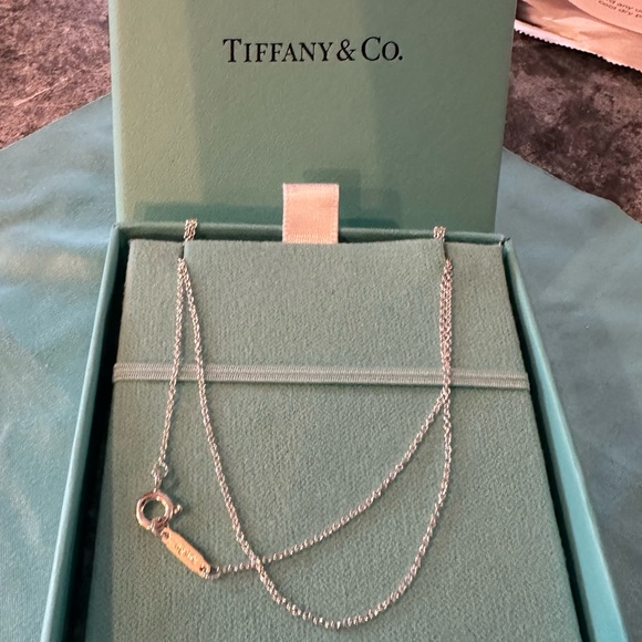 Tiffany & Co. Jewelry - BRAND NEW IN GIFT BOX TIFFANY & COMPANY 16” BEAUTIFUL STERLING SILVER NECKLACE